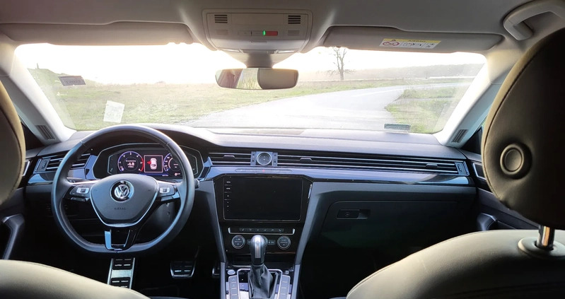 Volkswagen Arteon cena 120000 przebieg: 65021, rok produkcji 2019 z Warszawa małe 79